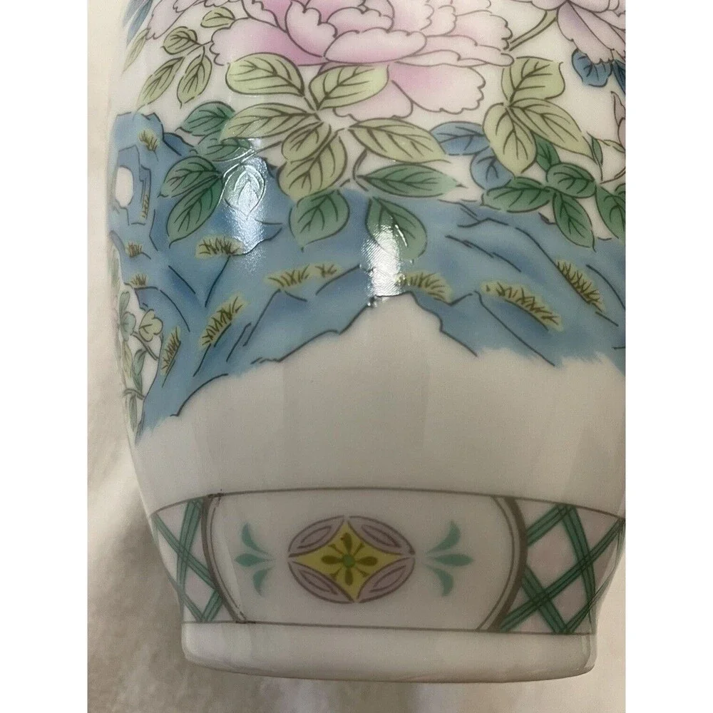 Enesco Vintage 1983 Japan Gold Trimmed Base 10” Green Pink Flowers Birds Blossom